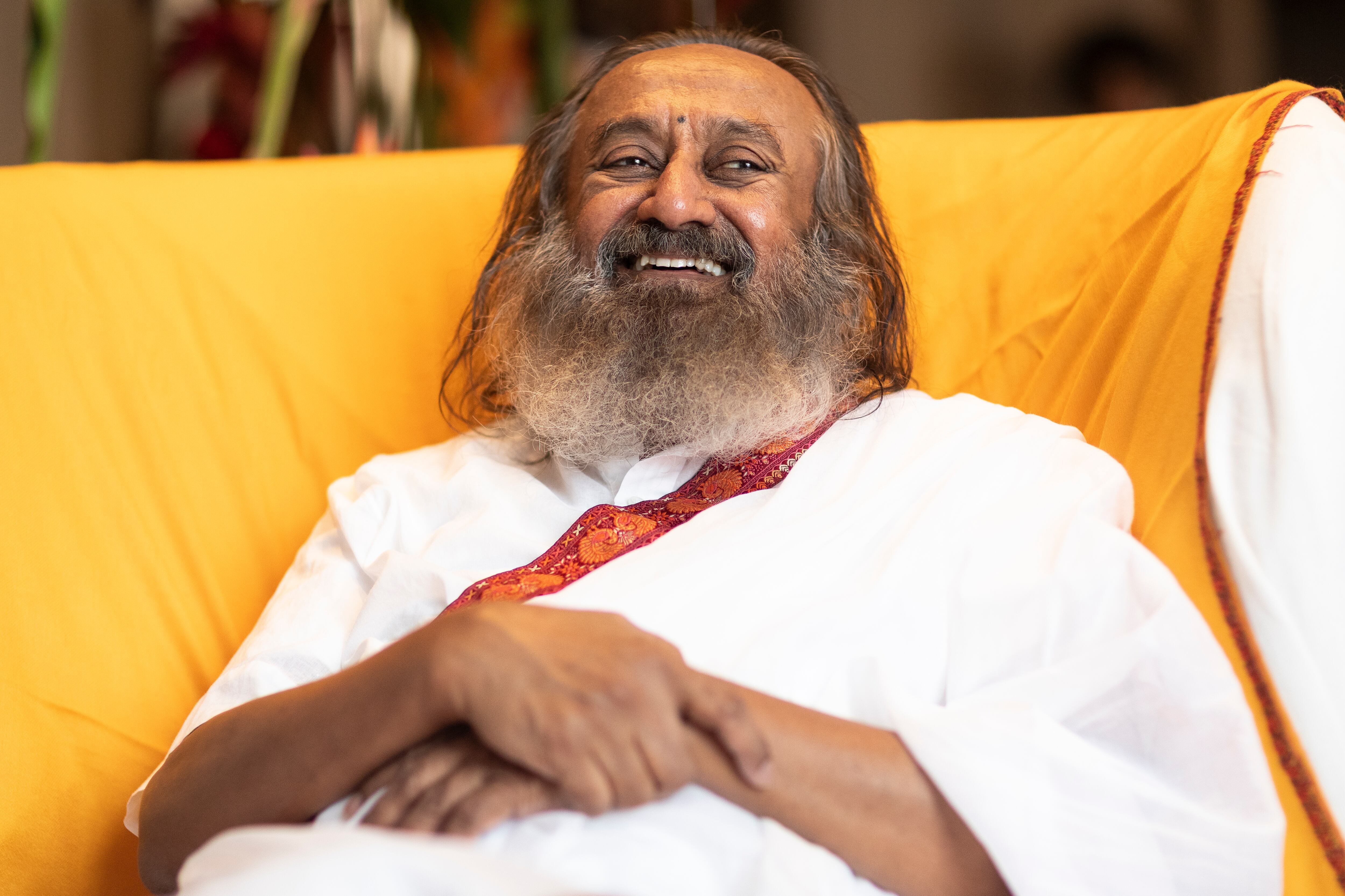 Gurudev Sri Sri Ravi Shankar es un líder espiritual humanitario mundial y embajador de paz.
Día mundial del Yoga
