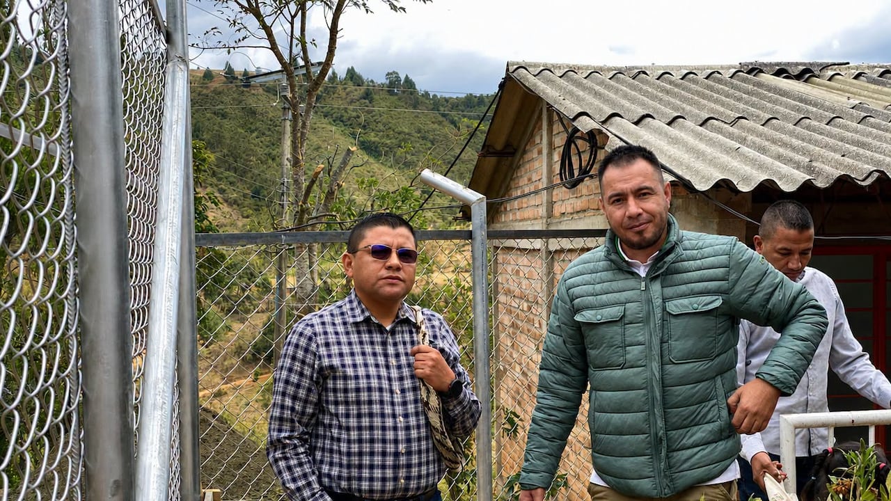El alcalde del municipio de Totoró, Jorge Luis Pizo, alertó sobre la zona de influencia del volcán Puracé por más de 700 sismos y daños en viviendas.