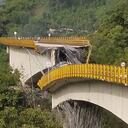 Transversal del Cusiana presenta caída de un puente