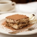 El tiramisu es uno de los postres más conocidos hechos a base de café