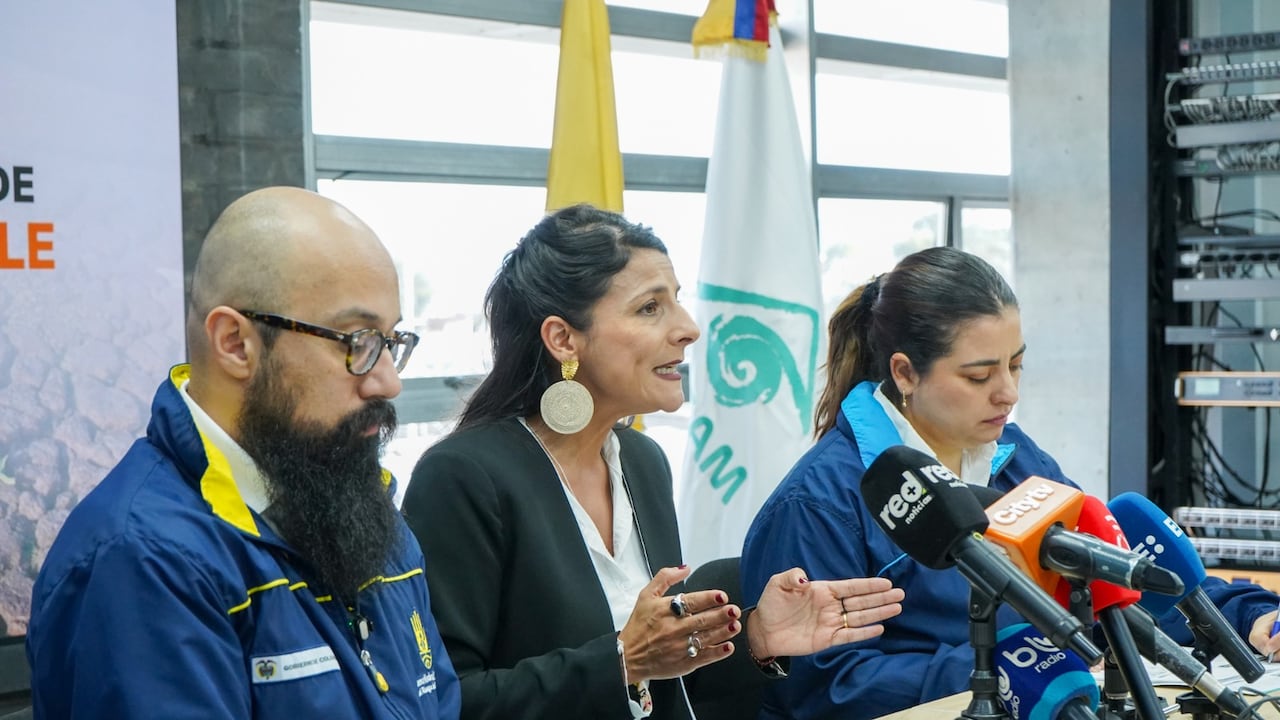 Advertencia de la ministra de Ambiente frente al fenómeno de El Niño.