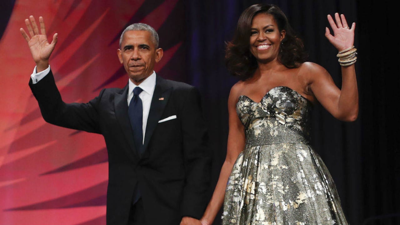 Obama asegura que no habrían tantos problemas si más mujeres fueran políticas.