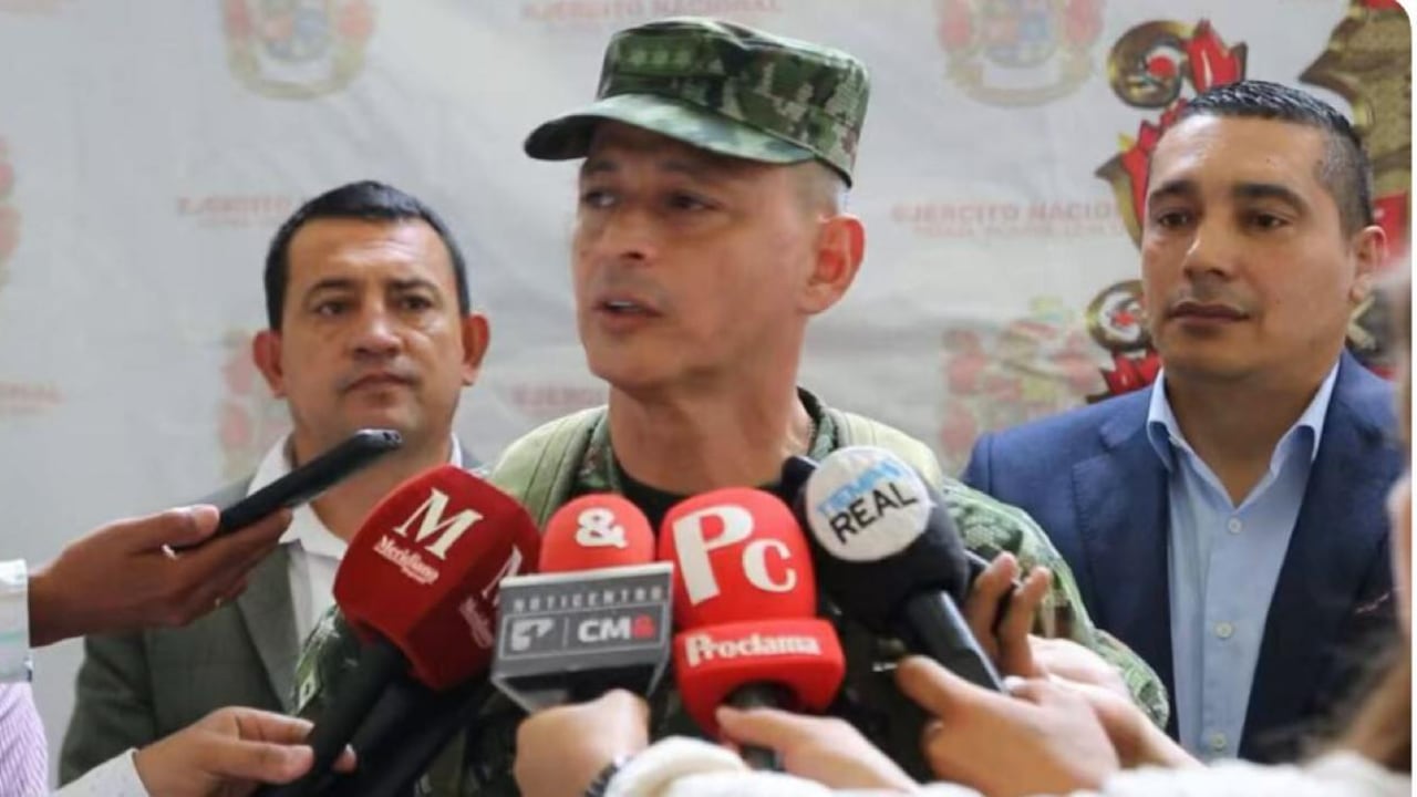 SEMANA anticipó la salida del general Erick Rodríguez, una ficha clave en el Plan Democracia.