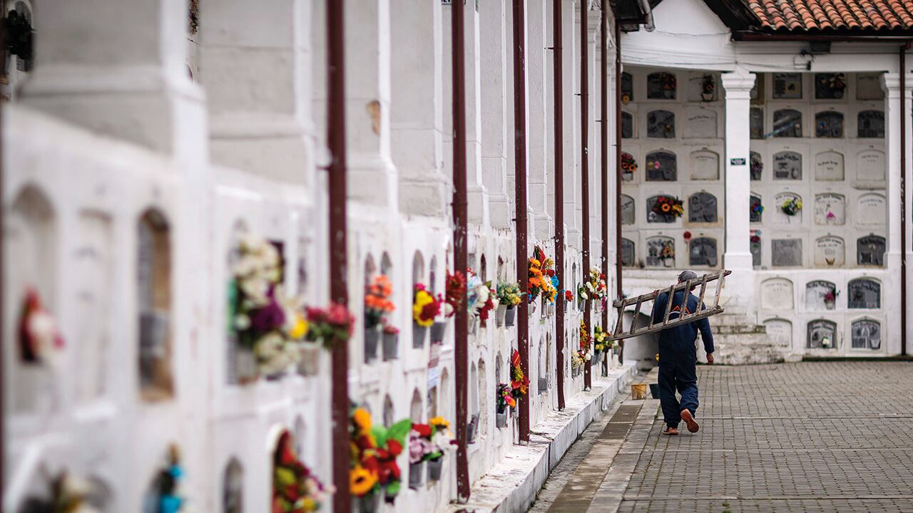 Un debate se abrió por la utilización de otra técnica en la intervención de los cuerpos muertos.