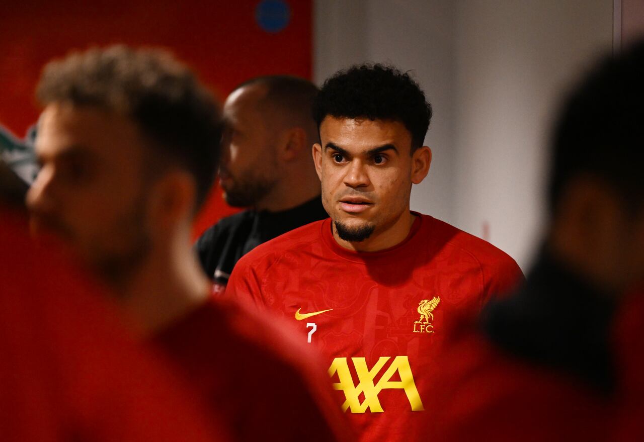 LIVERPOOL, ENGLAND - DECEMBER 26: (THE SUN OUT, THE SUN ON SUNDAY OUT) Liverpool) Luis Diaz of Liverpool looks on in the tunnel ahead of warm ups prior to the Premier League match between Liverpool FC and Leicester City FC at Anfield on December 26, 2024 in Liverpool, England. (Photo by Liverpool FC/Liverpool FC via Getty Images)