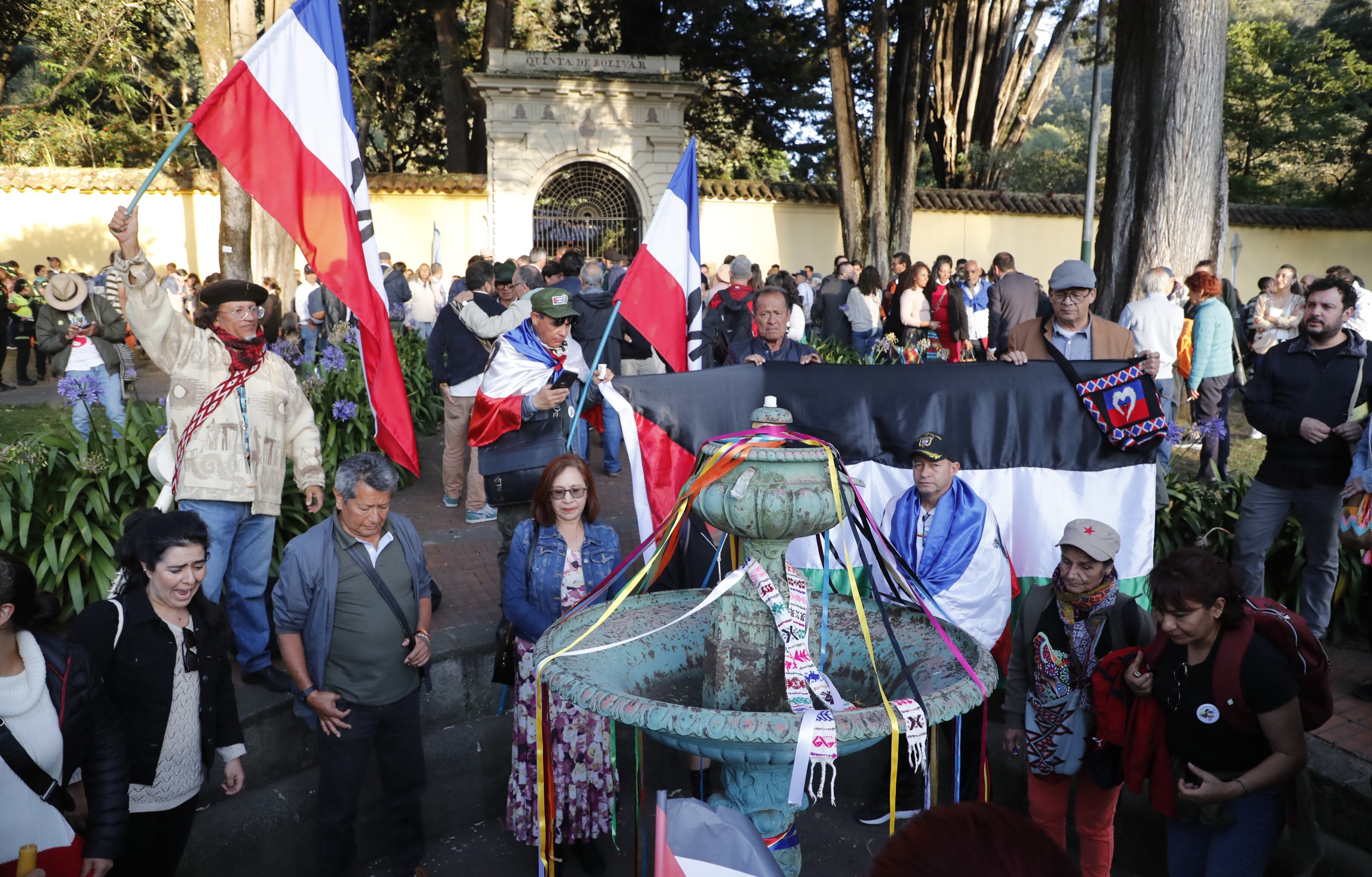 50 años de la espada de Bolívar
