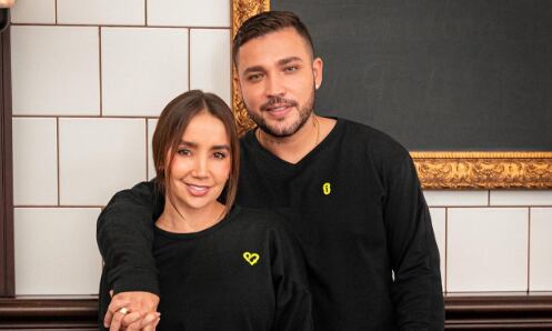 Jessi Uribe y Paola Jara