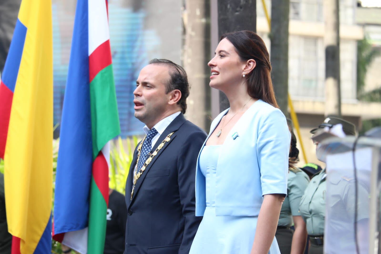 Alejandro Eder y su esposa Taliana Vargas
Posesión Alcalde de Cali