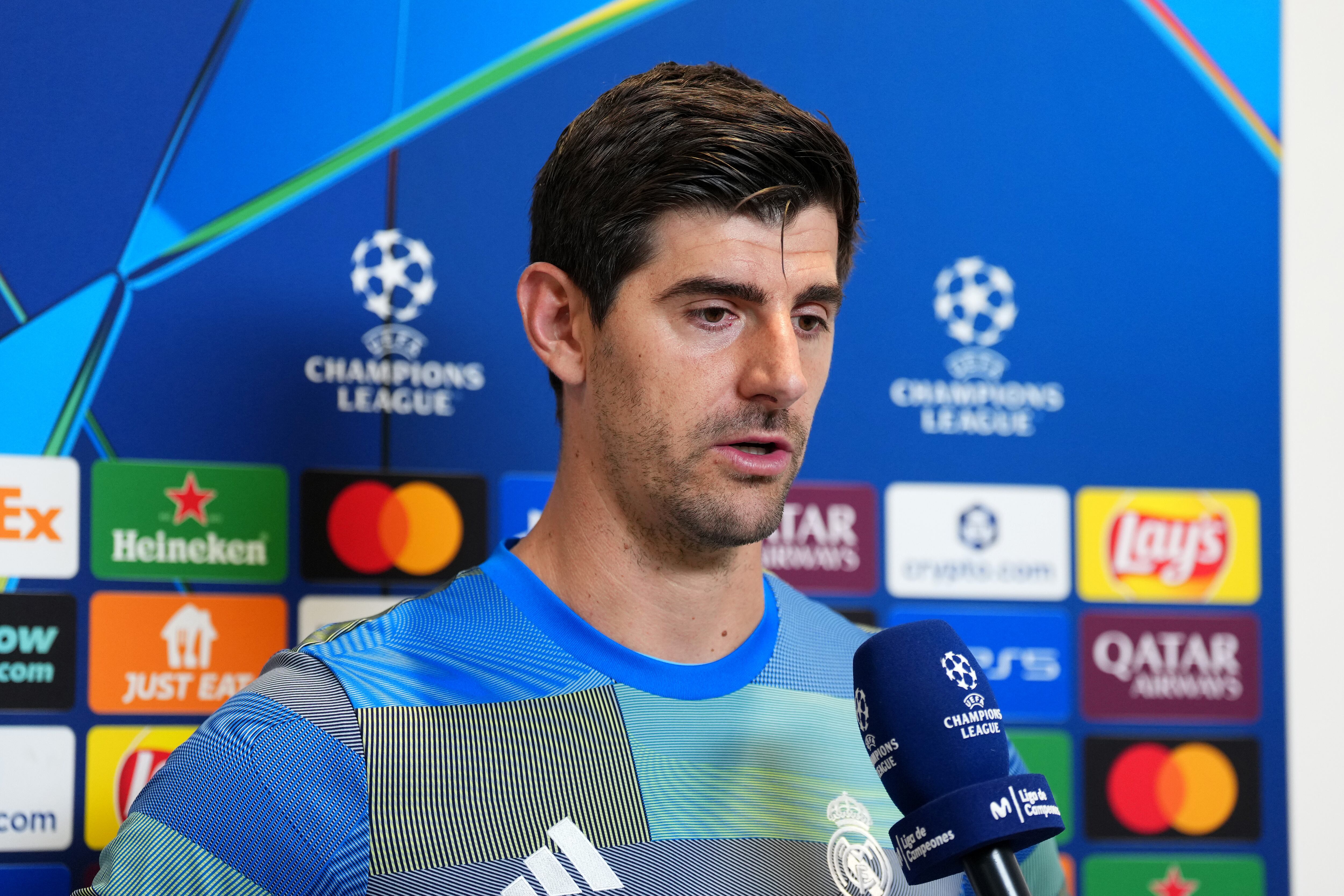 Thibaut Courtois hablando con la prensa luego del duelo de Real Madrid contra Manchester City en Champions.