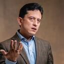 Mientras Luis Carlos Reyes denunció a varios de sus compañeros, él salió del cargo y los otros siguen en el Gobierno.