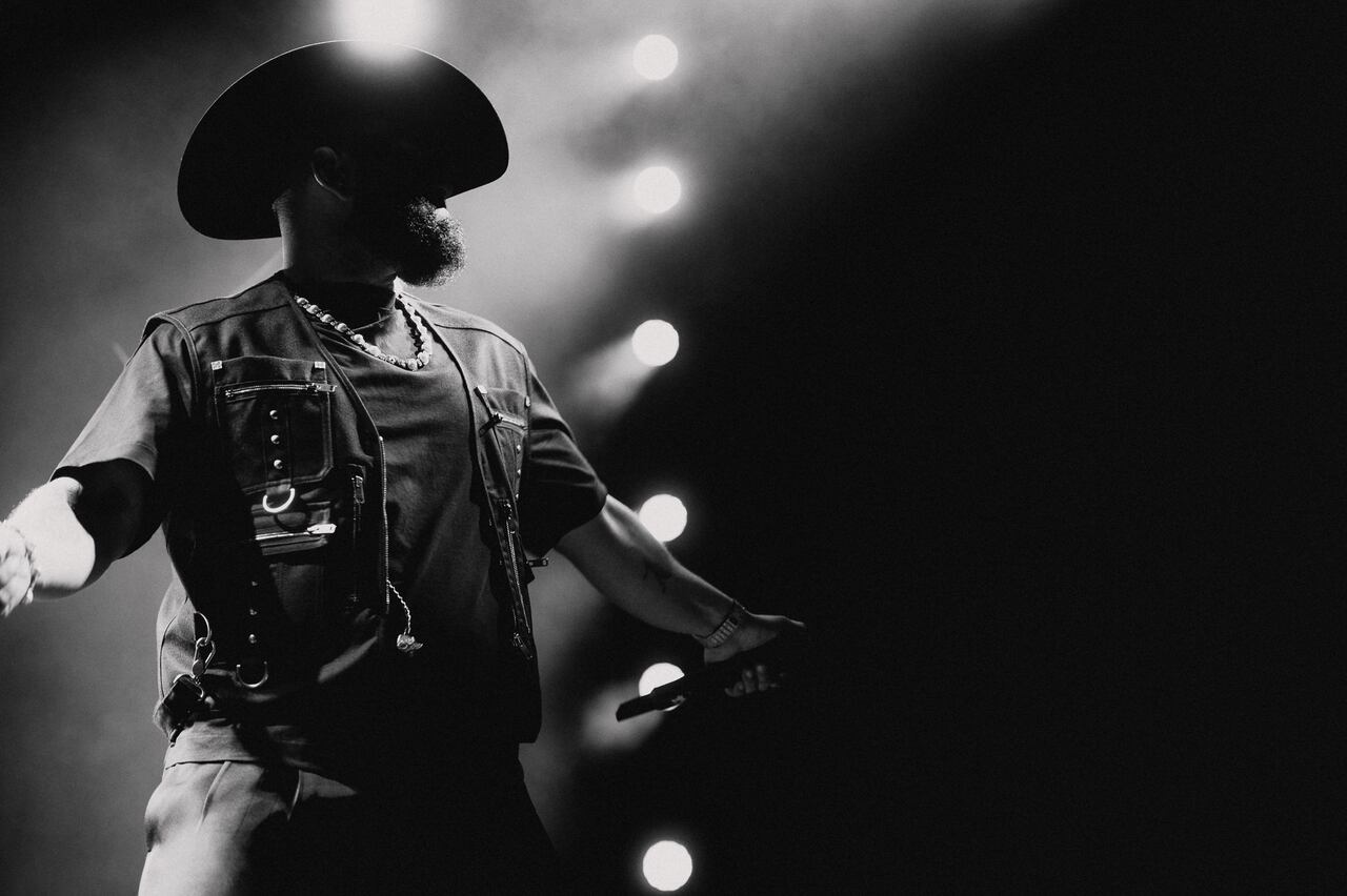 Carin León será el primer artista latino es presentarse en La Esfera de Las Vegas