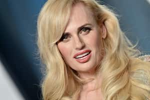 BEVERLY HILLS, CALIFORNIA - 27 DE MARZO: Rebel Wilson asiste a la Fiesta de los Óscar de la Feria de Vanity 2022 organizada por Radhika Jones en el Centro de Artes Interpretativas Wallis Annenberg el 27 de marzo de 2022 en Beverly Hills, California. (Foto de Axelle/Bauer-Griffin/FilmMagic)