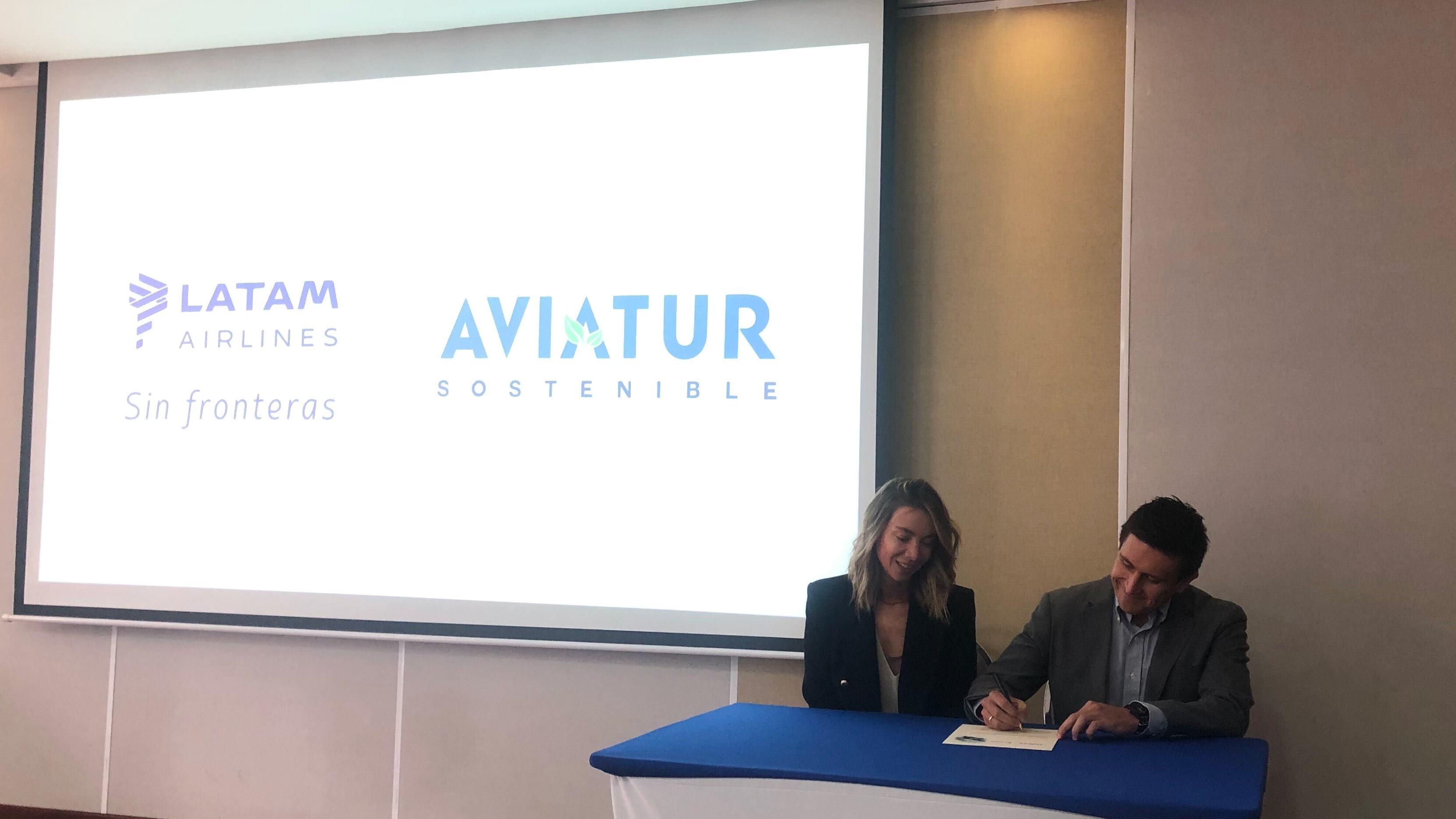 Latam Airlines y Aviatur