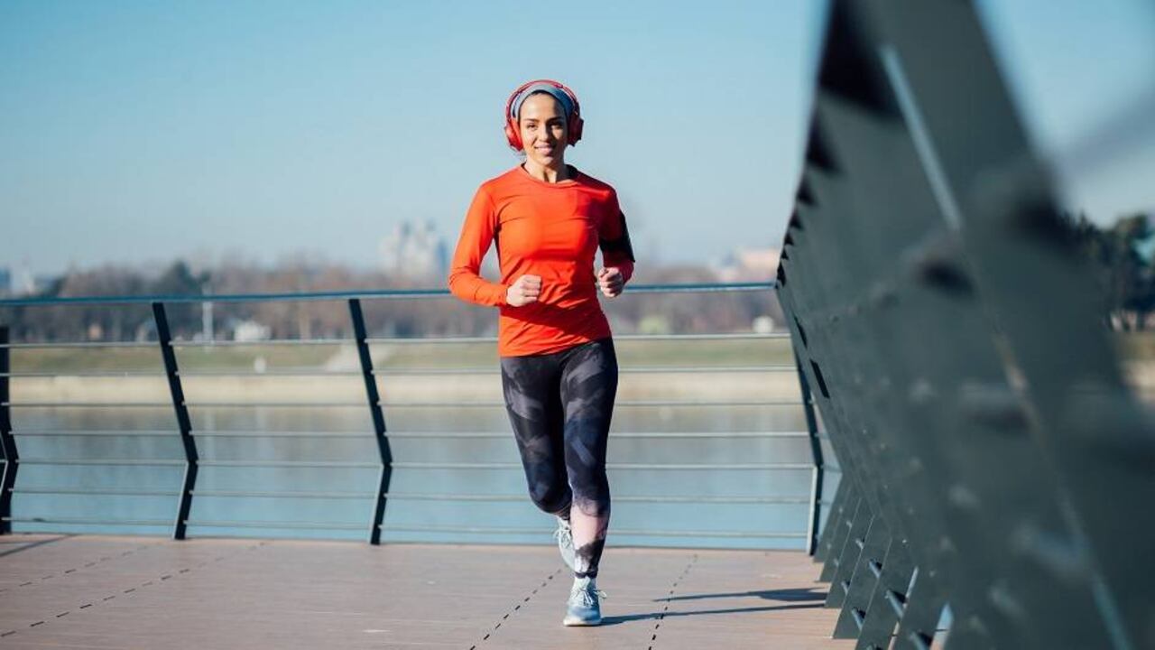 Entre mayor sea la actividad física a temprana edad, teniendo en cuenta las recomendaciones médicas, el organismo será muy agradecido a futuro.