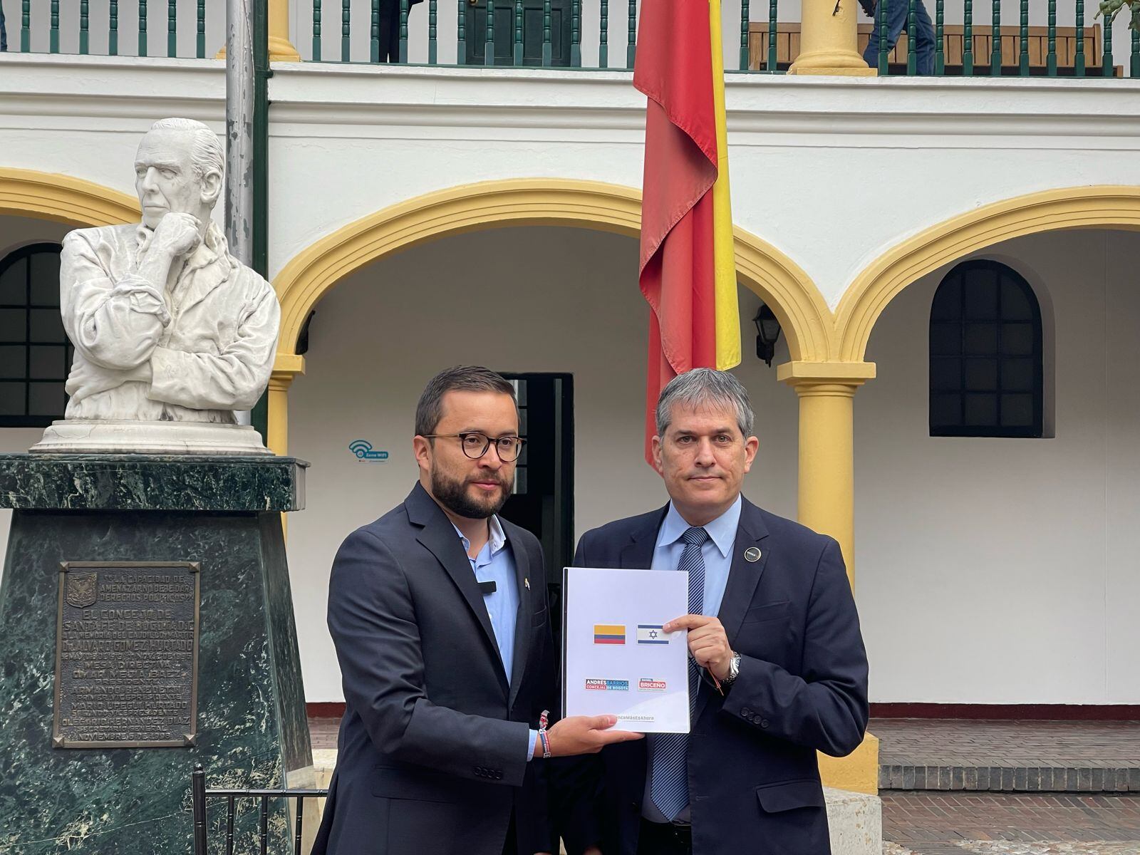 Homenaje de la Embajada de Israel en el Concejo de Bogotá.