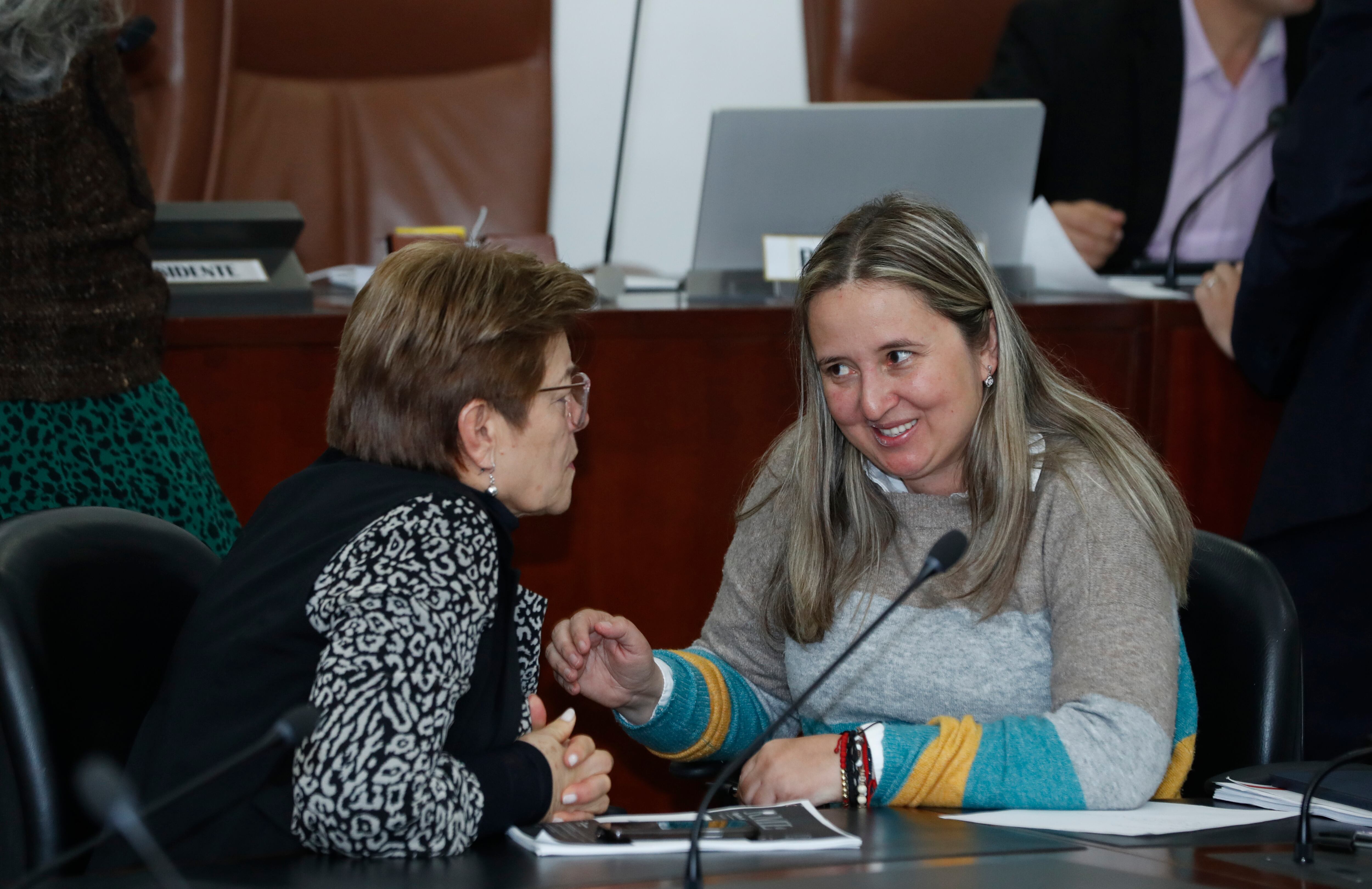 Representantes  debate de la reforma a la salud