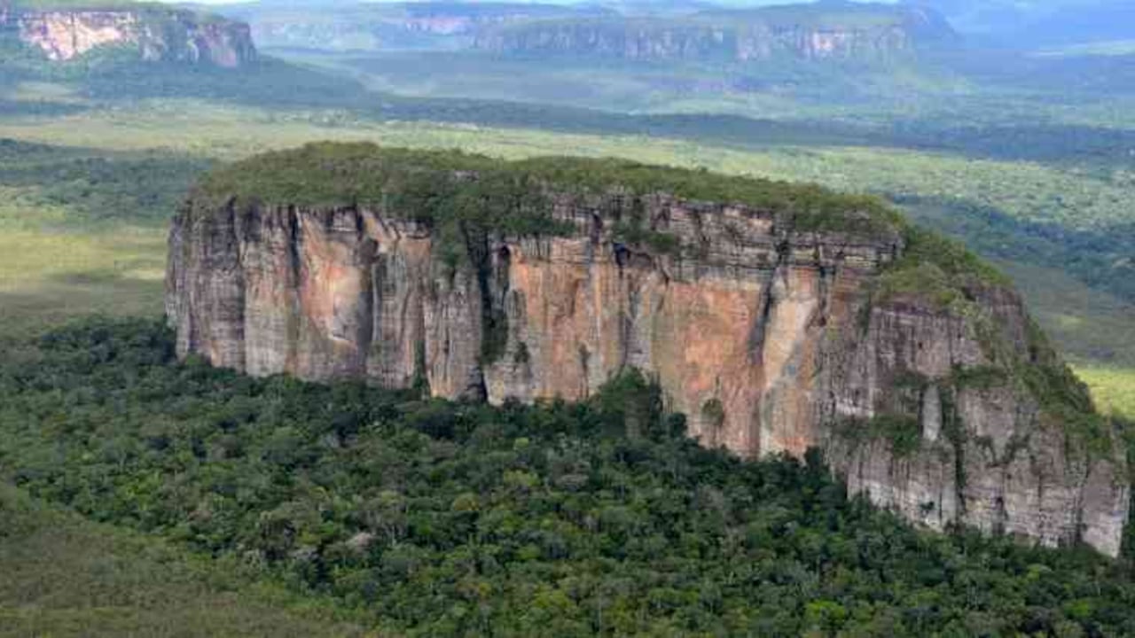 Parque Nacional Natural Serranía de Chiribiquete. Foto: Francisco Forero Bonell - Ecoplanet.