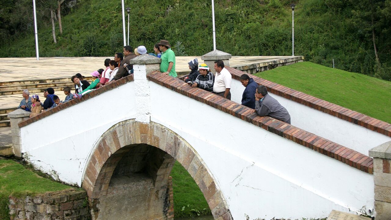 Aunque la doble calzada Briceño-Tunja-Sogamoso no afectará al Puente de Boyacá, los historiadores consideran que causará un daño irreparable en el campo donde se presentó la batalla que le dio la independencia a los colombianos.