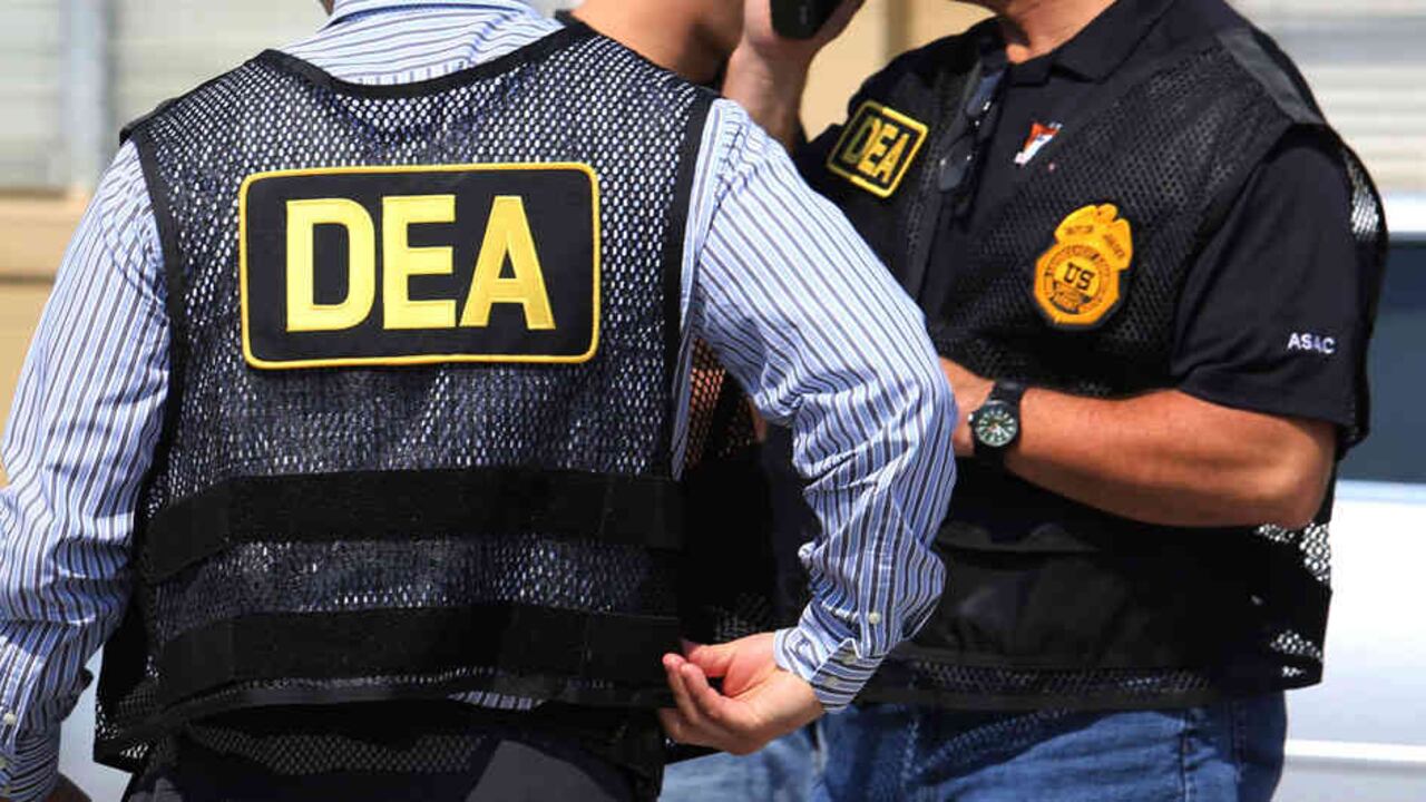 José Irizarry, un agente de la DEA, fue acusado de lavar 7 millones de dólares.