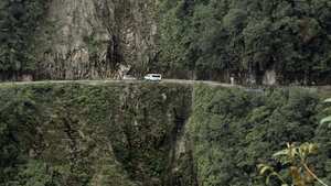 'Suspensión' (2019) de Simón Uribe