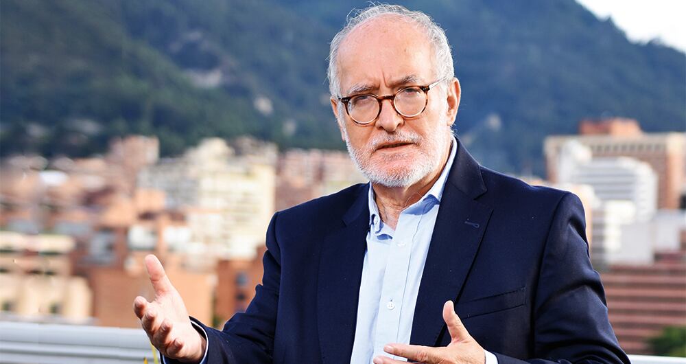 guido echeverriSenador