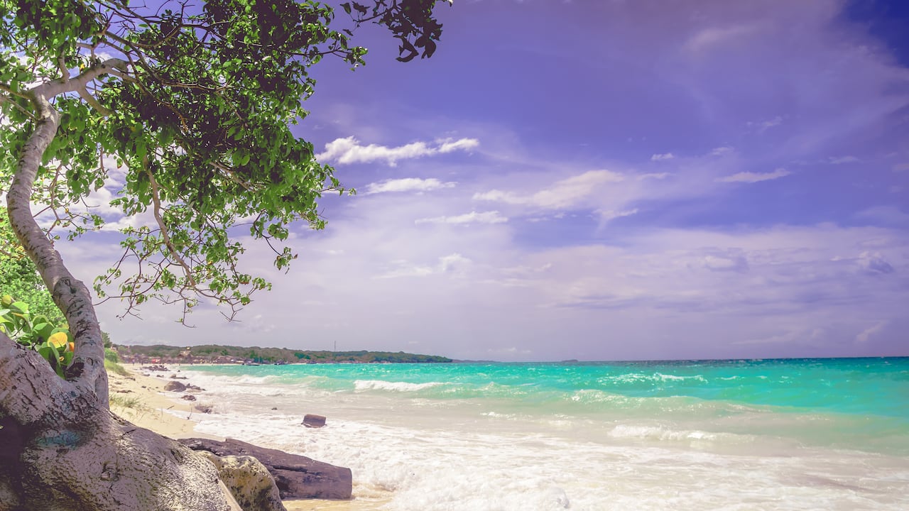 Playa Blanca es una de las principales playas de la Península de Barú.
