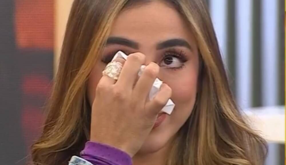 La exparticipante del Desafío XX no ocultó sus emociones.