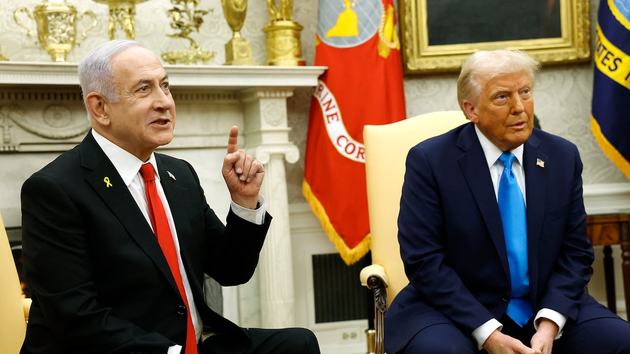 El presidente estadounidense y el primer ministro de Israel se reunieron en la oficina Oval de la Casa Blanca. Fue la primera visita de un líder político con Donald Trump luego de su posesión.