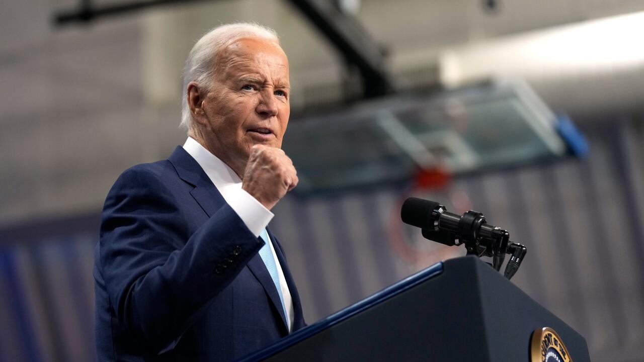 Biden, de 81 años, ofrecerá un discurso con sabor a despedida tras medio siglo en la escena política, en el que hará un repaso de su gestión y que también simbolizará la transición generacional del Partido Demócrata. (AP Photo/Susan Walsh)