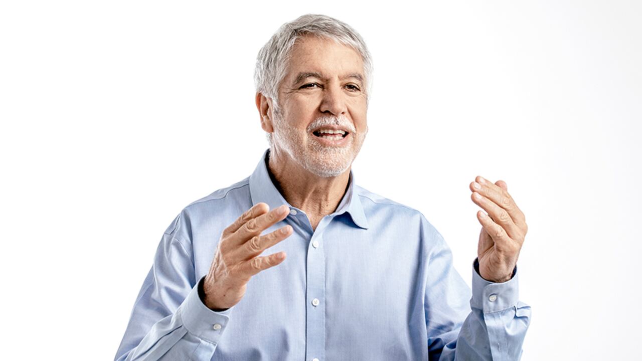 enrique peñalosa Candidato presidencial