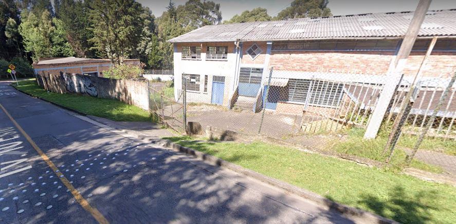 Esta es la sede a donde fueron trasladados los estudiantes y donde anteriormente funcionaba el colegio Fe y Alegría.