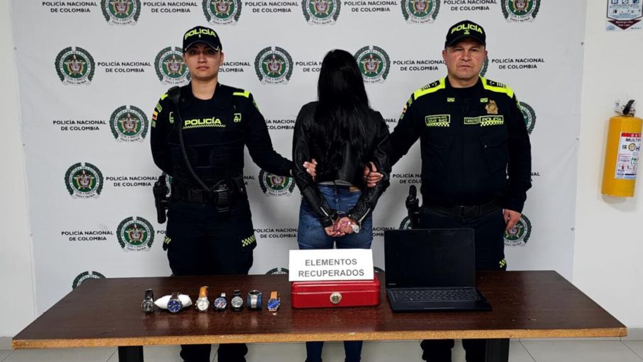 Noche de tragos terminó en millonario robo: mujer intentó huir con el botín luego de dejar a un hombre inconsciente