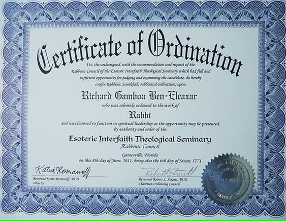 El presidente Gustavo Petro nombró como director de Asuntos Religiosos al rabino Richard Gamboa.