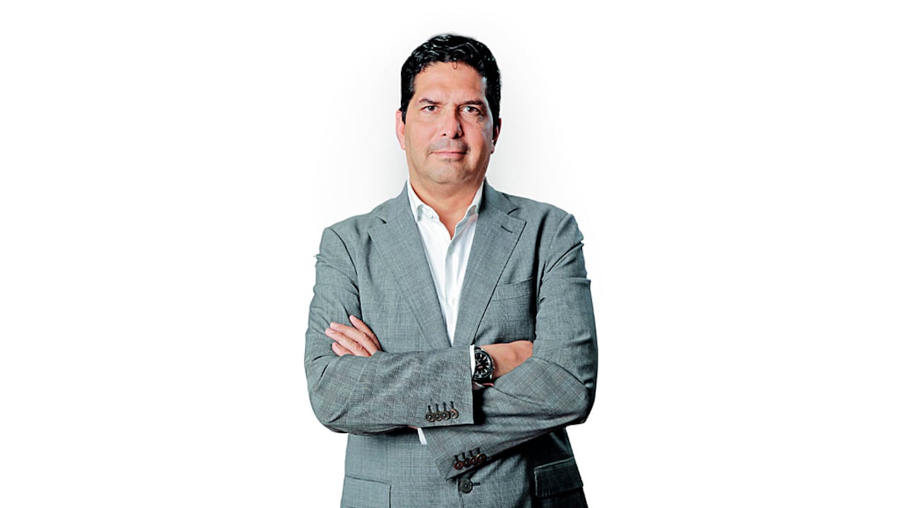 Gustavo Adolfo Araque Ferraro, presidente de 4-72.