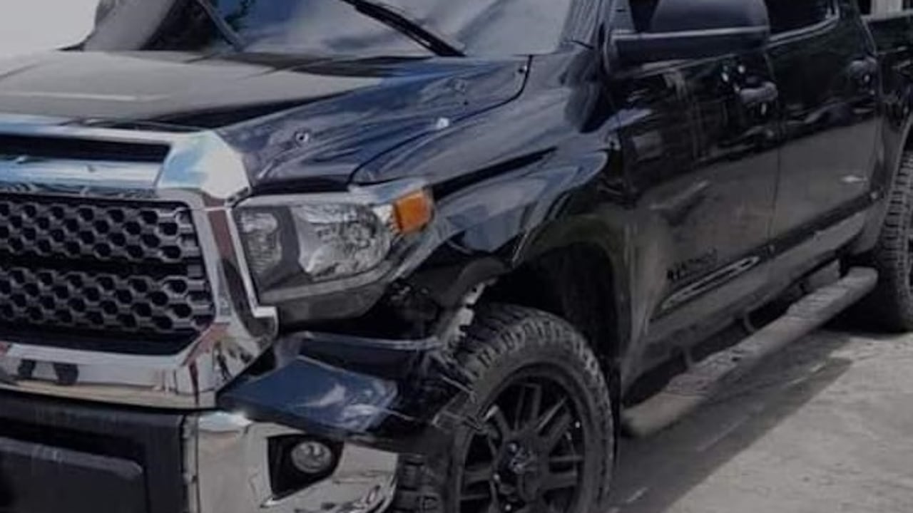 Las primeras versiones apuntan a que les dispararon en al menos treinta ocasiones.