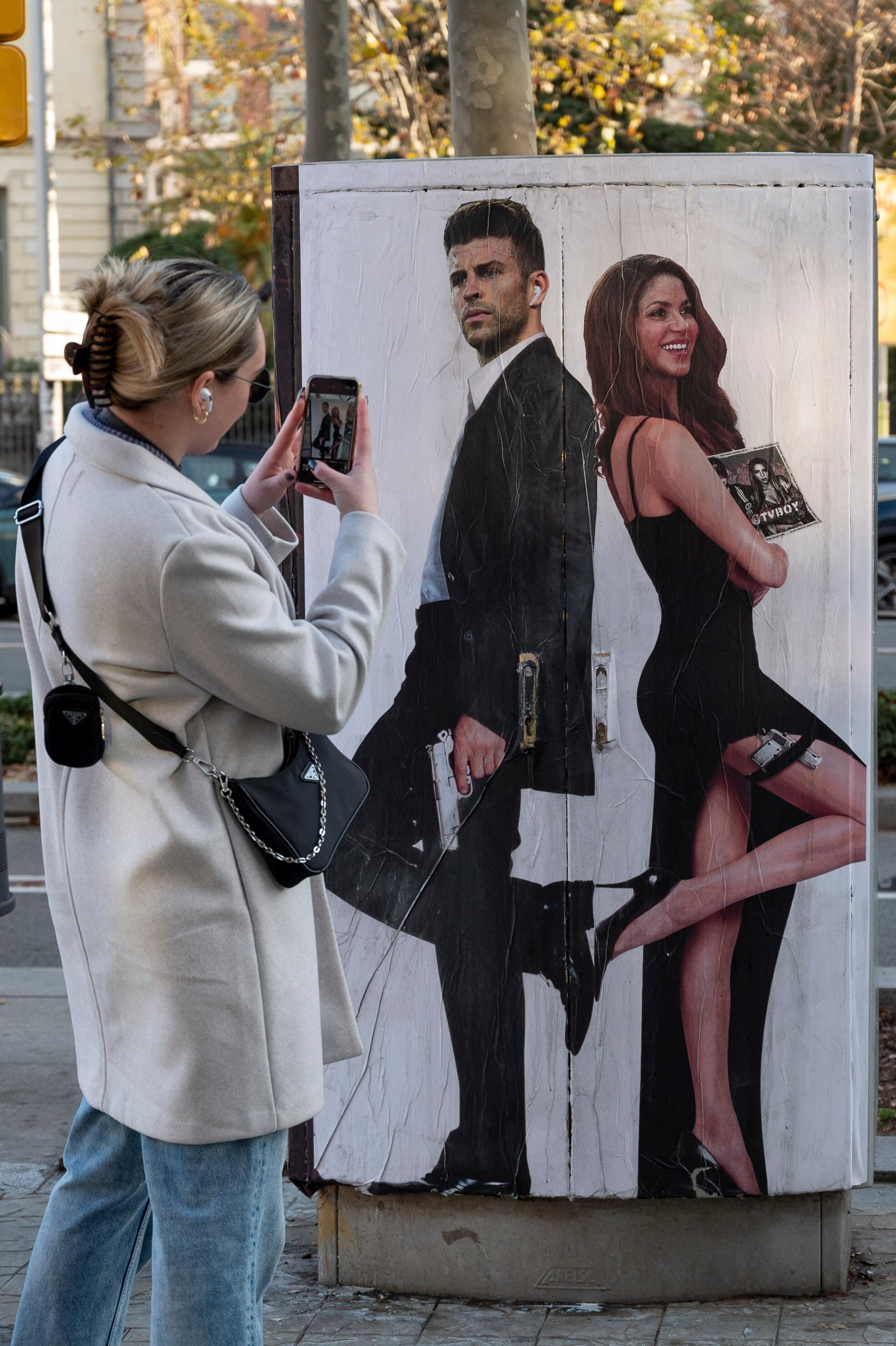 Un mural de Shakira y Piqué, en Barcelona