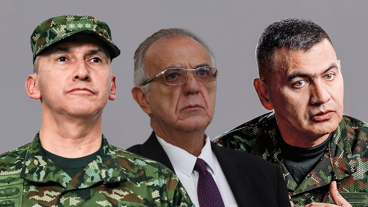 En la foto el general (r) Luis Mauricio Ospina, el exministro de defensa Iván Velásquez y general (r) Jhon Jairo Rojas.
