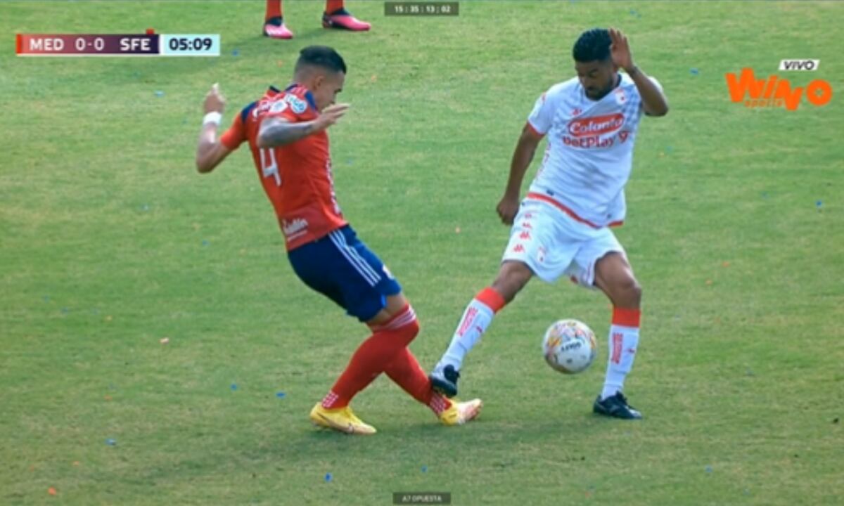 Falta de Christian Marrugo sobre Jonathan Marulanda. Foto: Dimayor