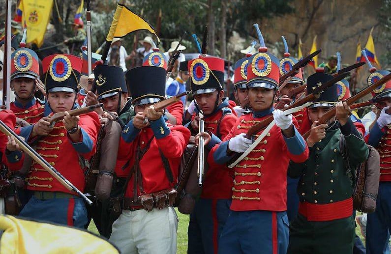 Mientras tanto, Bolívar reagrupó la compañía, se organizaron los primeros hospitales y se unieron numerosos voluntarios a la marcha de la libertad. Fotos de Darlin Bejarano.