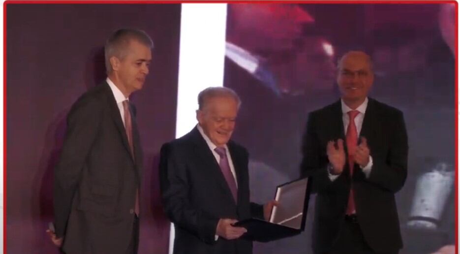 Reconocimiento a Luis Carlos Sarmiento Angulo en los 50 años de Anif