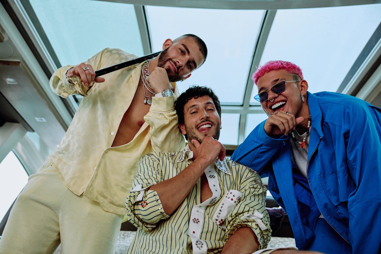 Los cantante colombianos unen sus talentos para presentar la nueva canción de Yatra, Vagabundo.