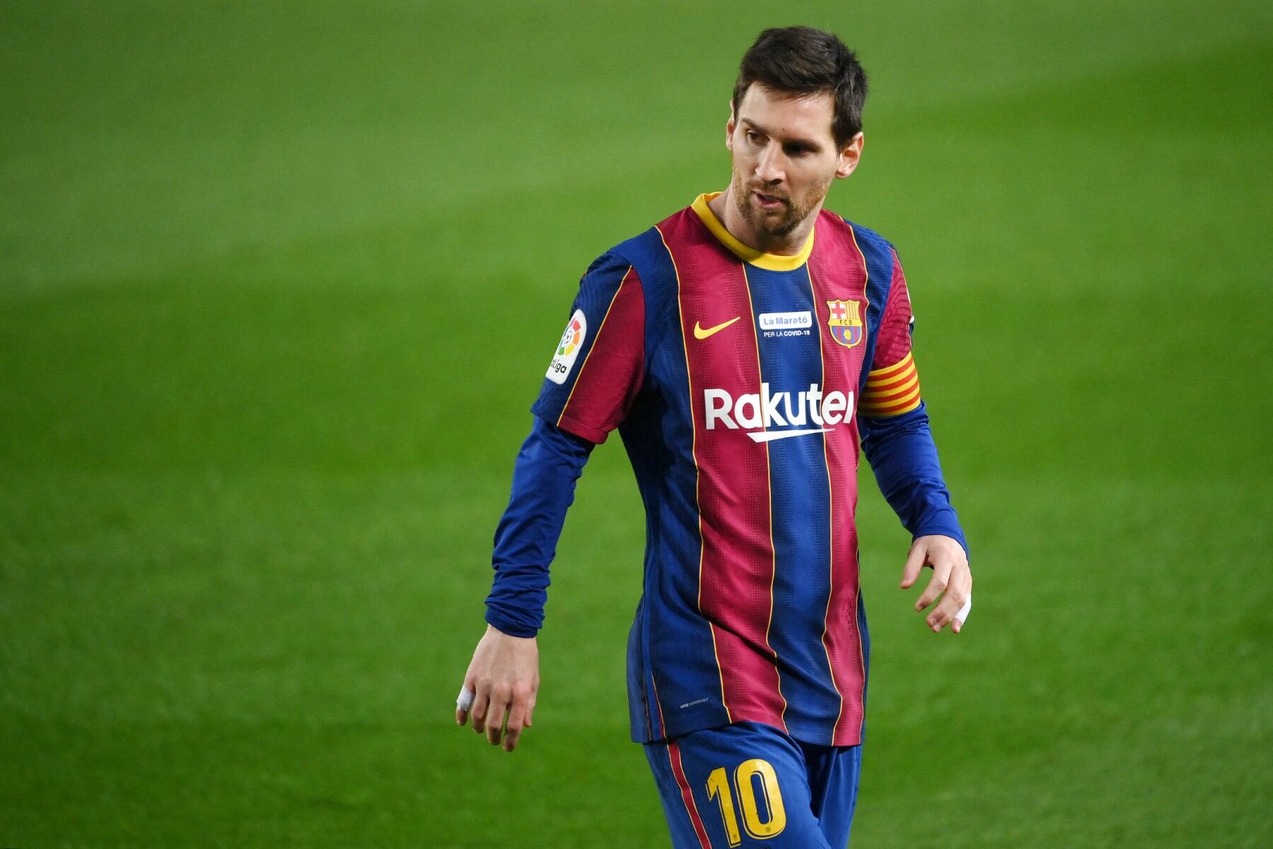 Lionel Messi mientras vestía los colores del Barcelona en el 2020.