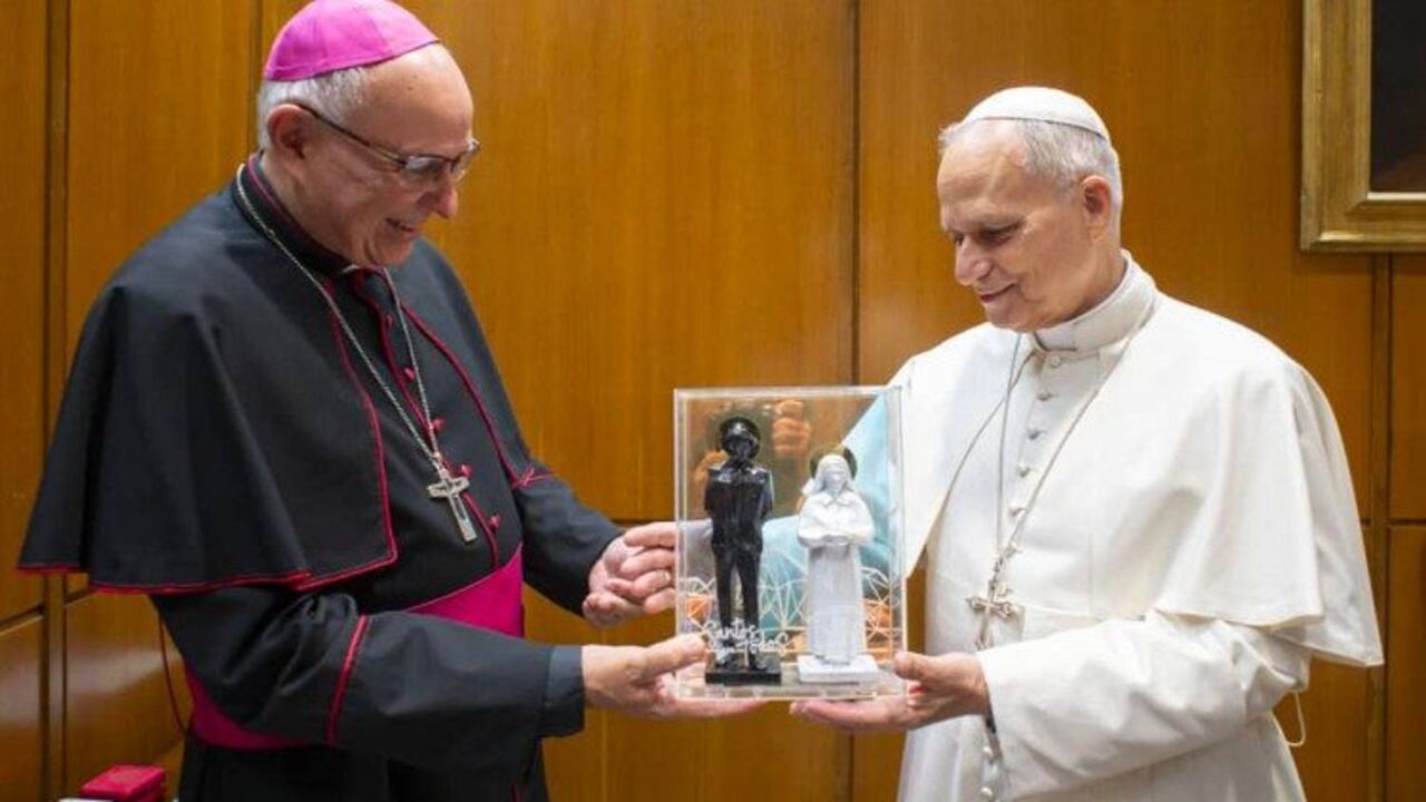 Este 19 de octubre de 2025, la Iglesia Católica celebrará la canonización del beato José Gregorio Hernández Cisneros y la beata Madre Carmen Rendiles Martínez.