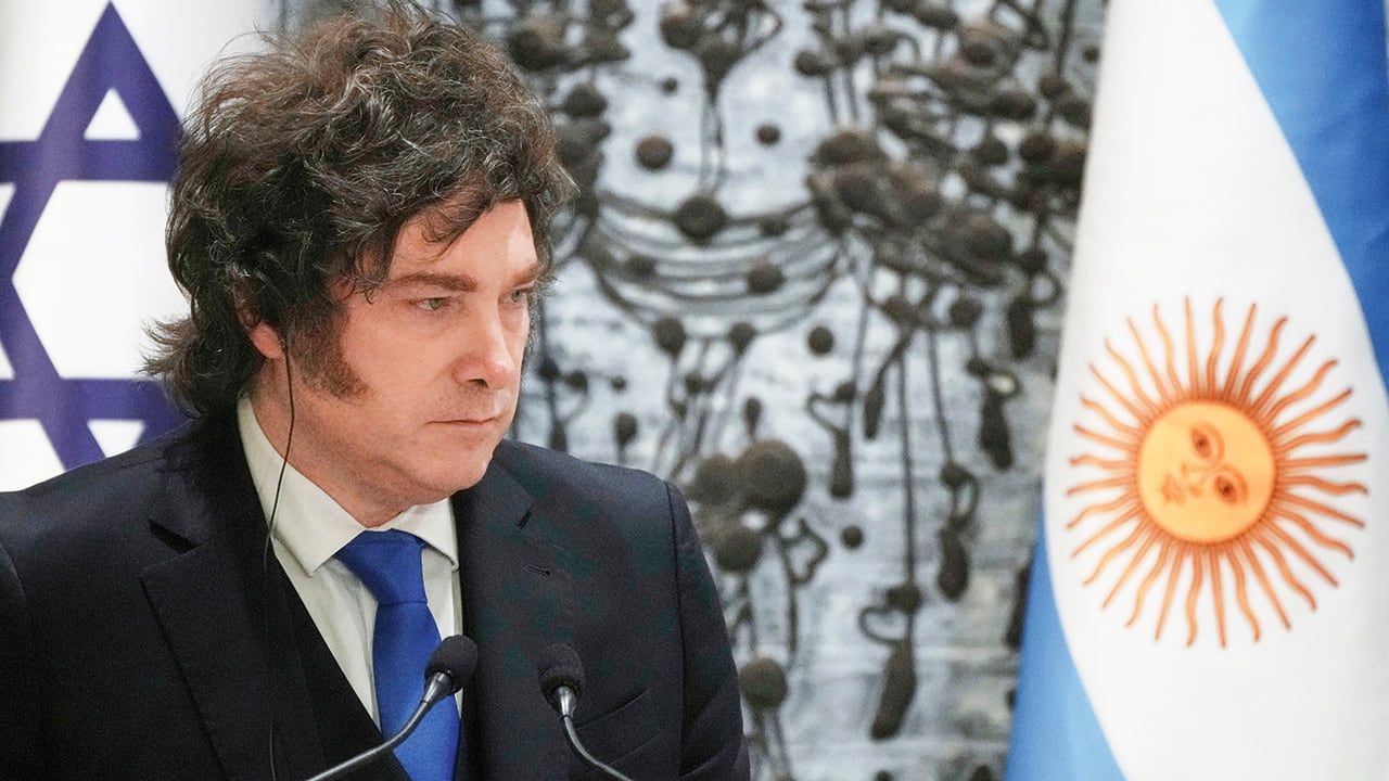 A poco más de un año de las próximas elecciones presidenciales, Milei se juega el futuro de su proyecto político en medio de varios escándalos.