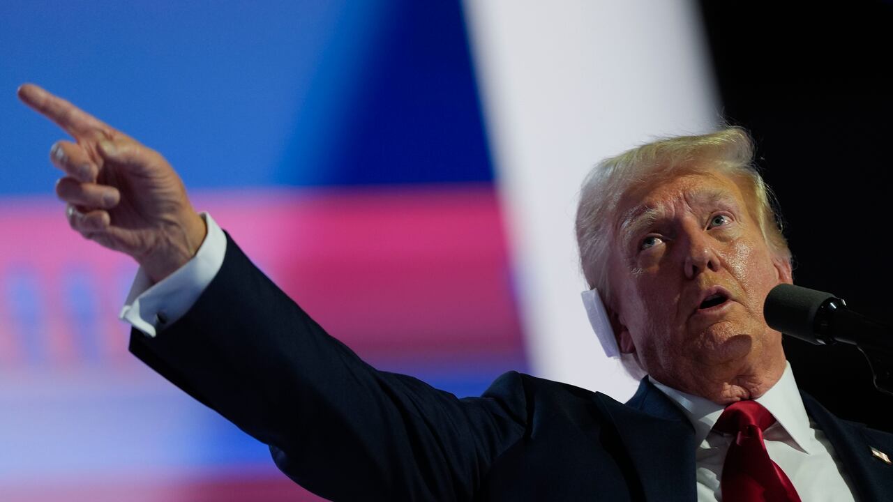 Donald Trump da su discurso en la Convención Republicana