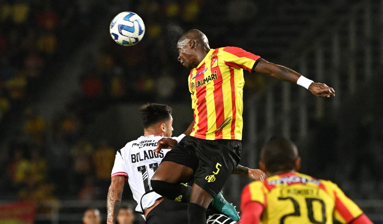 Deportivo Pereira jugó ante Colo Colo de Chile su primer partido de Copa Libertadores.