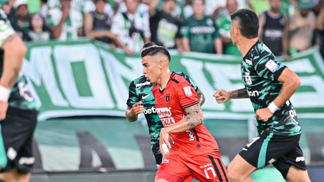 Imagen del duelo entre Nacional y América por la fecha 2 de la Liga BetPlay 2024-ll.