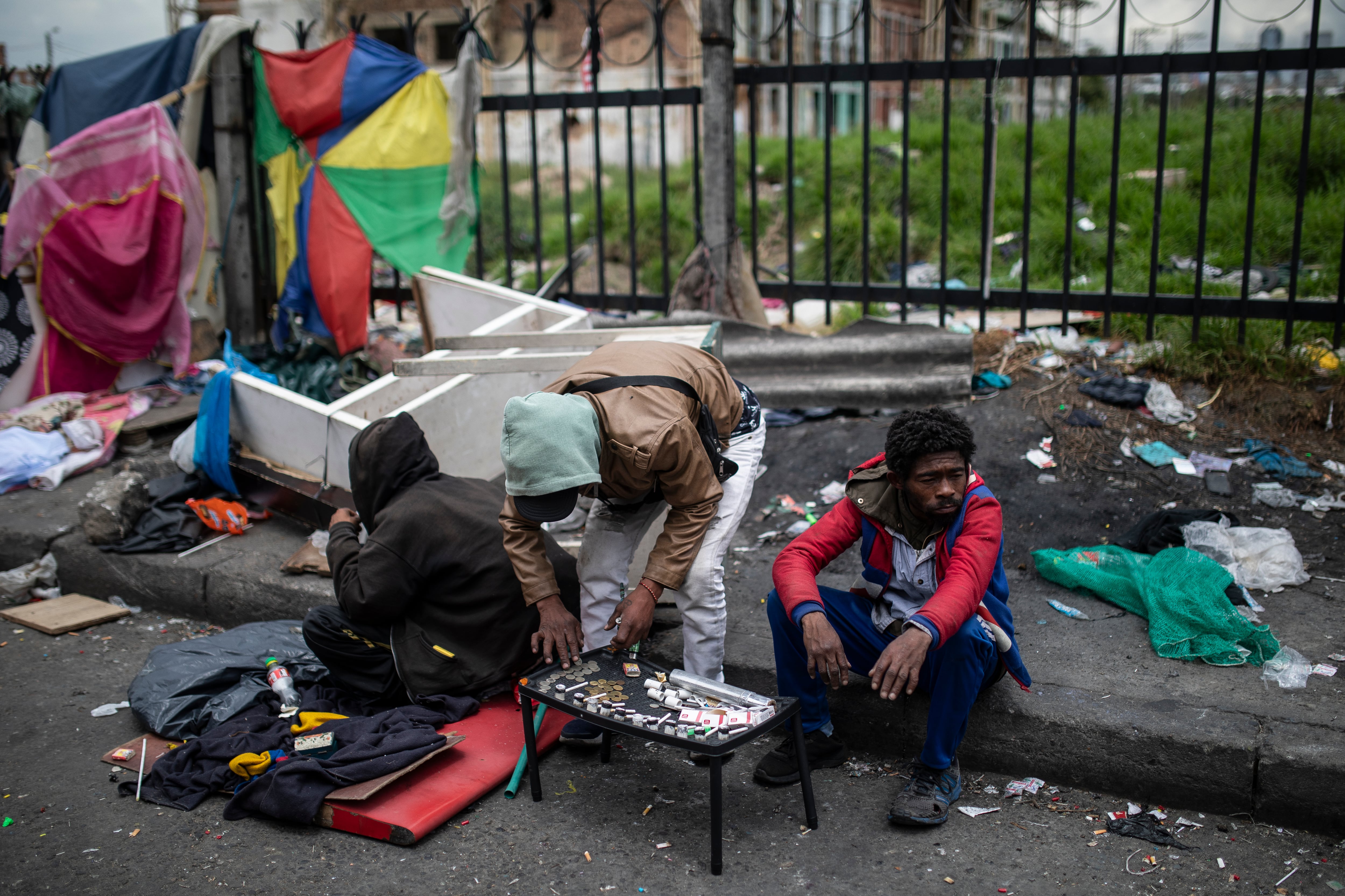 Intervención en el barrio san bernardo en el centro de Bogotá Policía Nacional