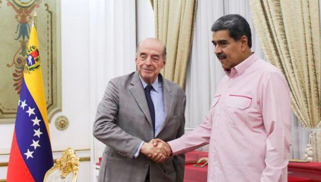 Álvaro Leyva estuvo reunido con Nicolás Maduro este miércoles 28 de agosto.