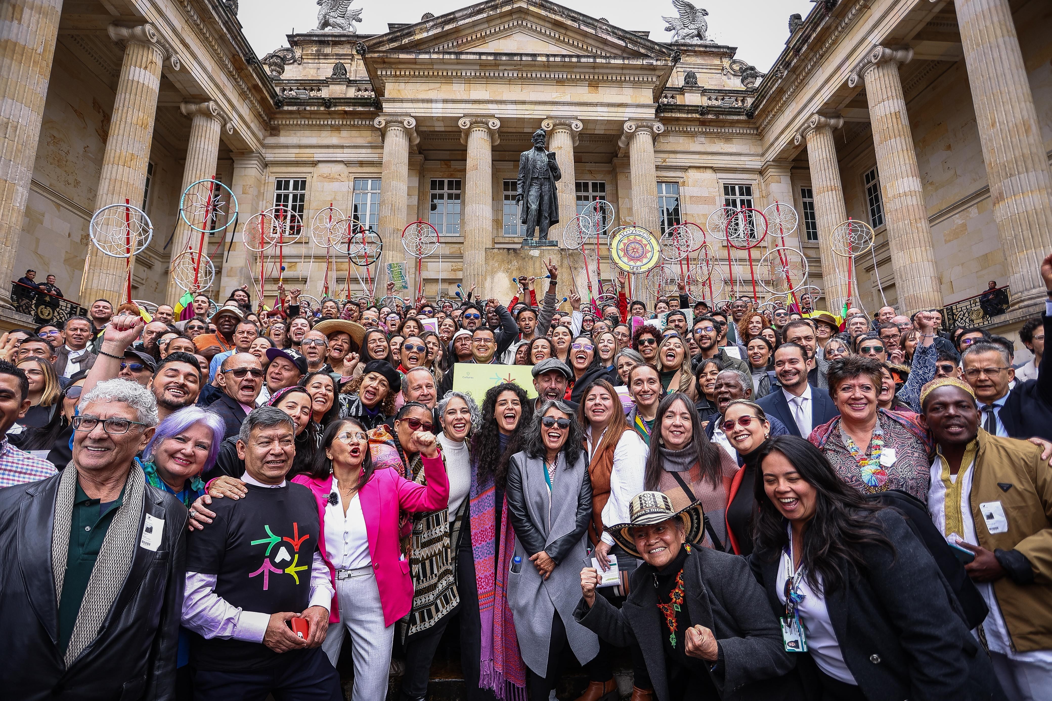 El Ministerio de las Culturas radicó el proyecto de fortalecimiento de la Ley General de Cultura ante el Congreso de la República